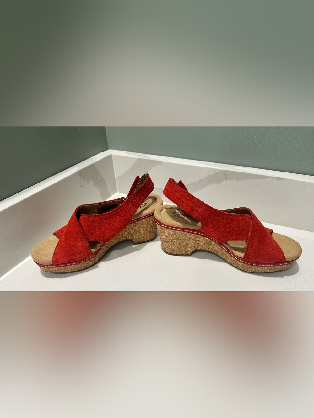 Clarks Womens Giselle Dove Wedge Sandals platform suede womens size 7M - Picture 5 of 10